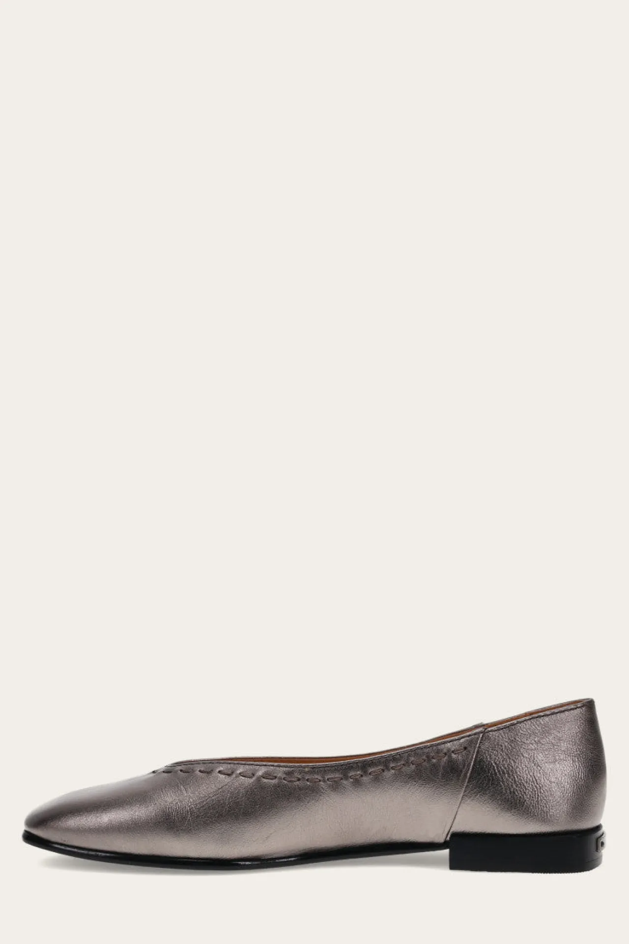 Frye Flats & Mules^Claire Flat