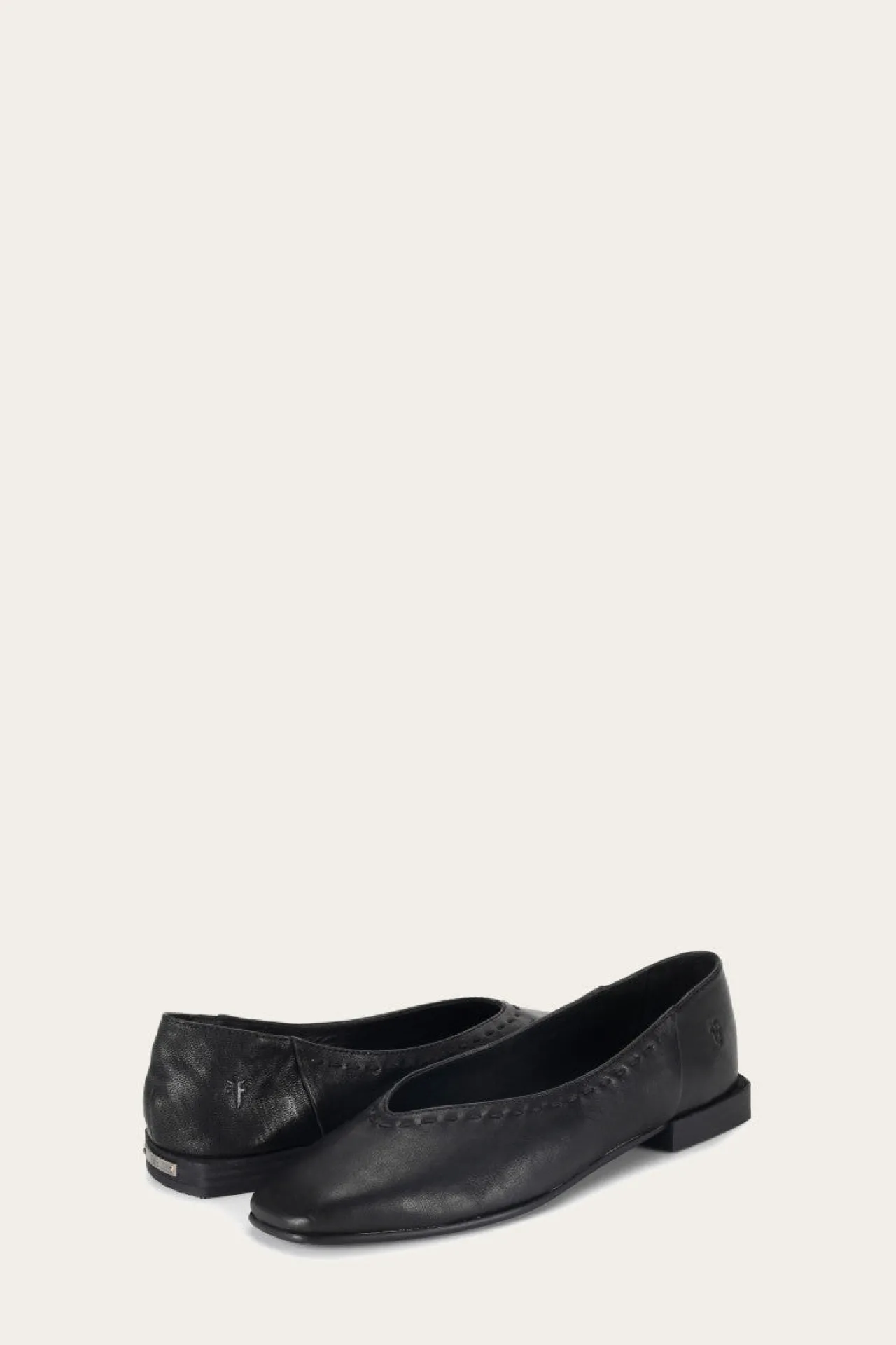 Frye Flats & Mules^Claire Flat