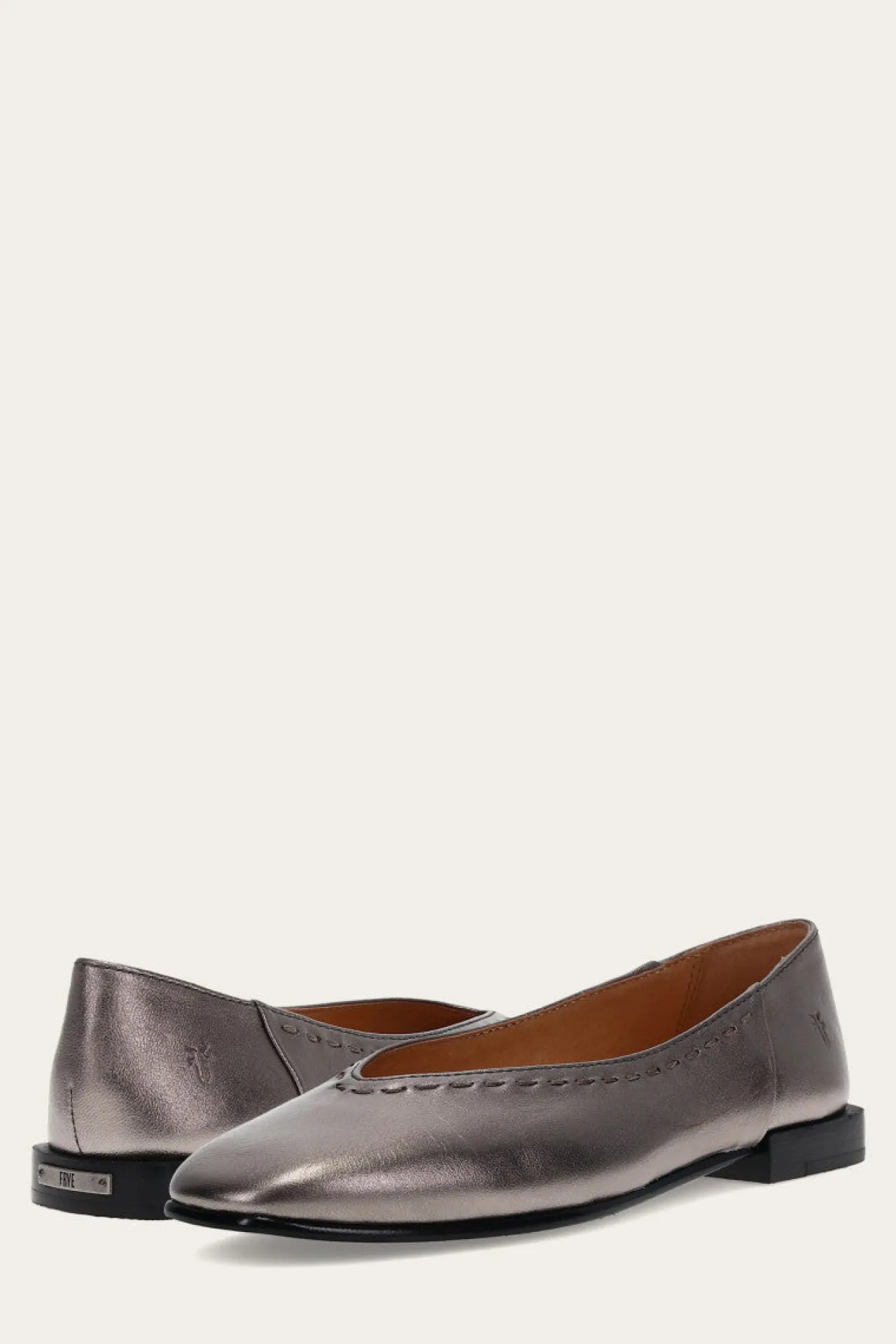 Frye Flats & Mules^Claire Flat