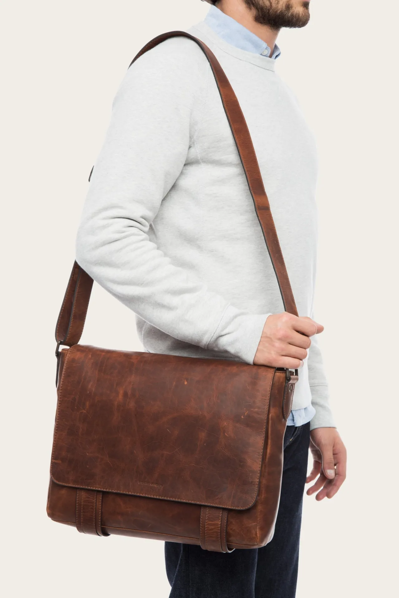 Frye Bags^Logan Messenger Cognac