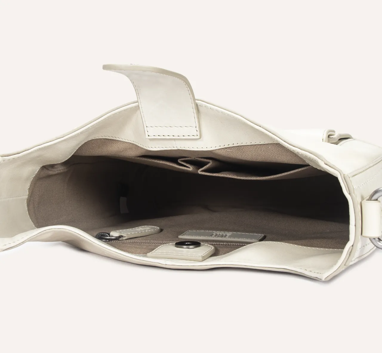 Frye Handbags^Melissa Magazine Crossbody