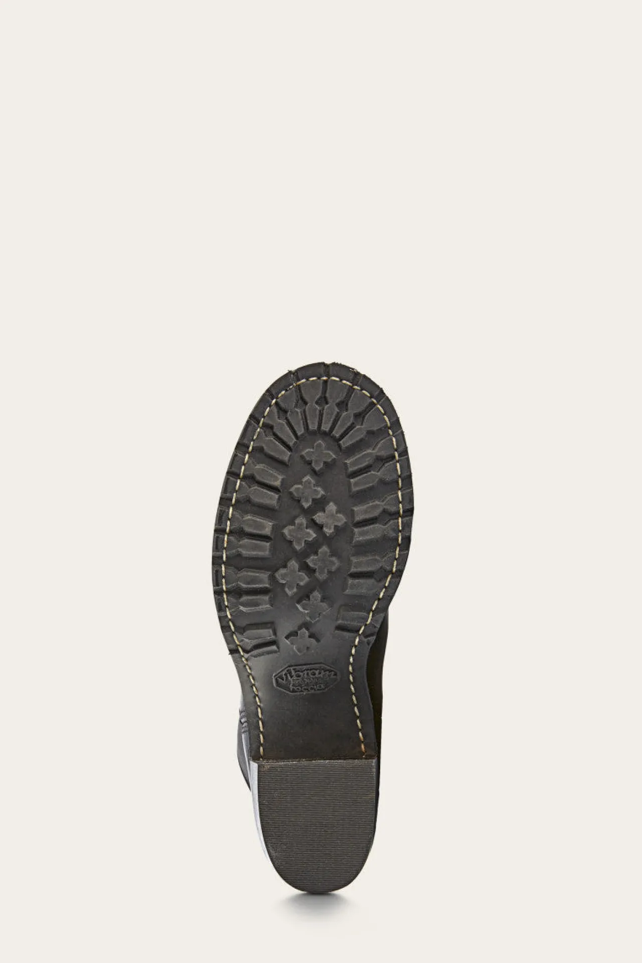 Frye Booties^Sabrina Chelsea