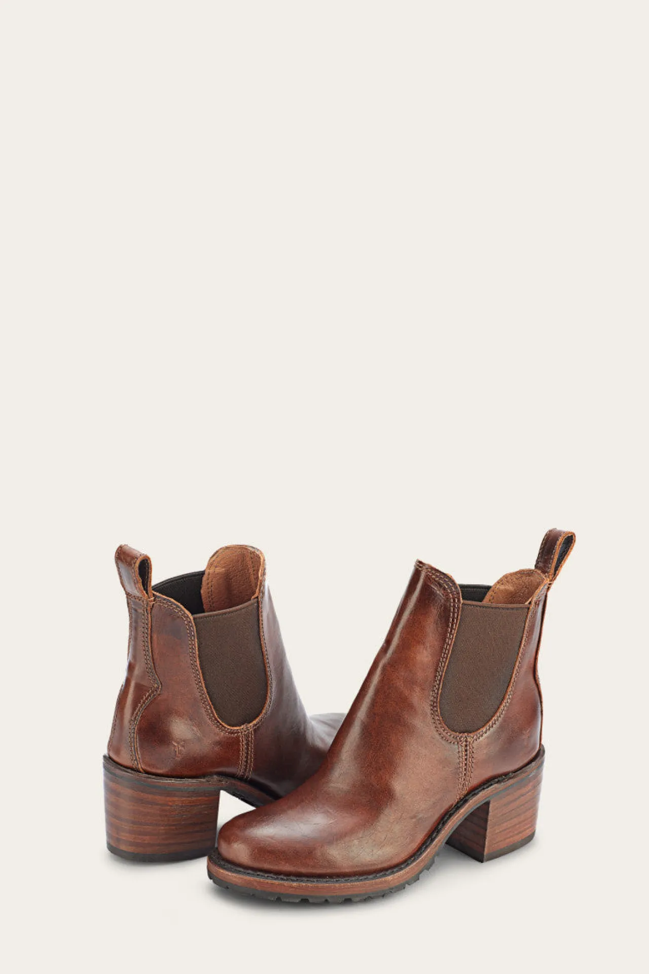 Frye Booties^Sabrina Chelsea