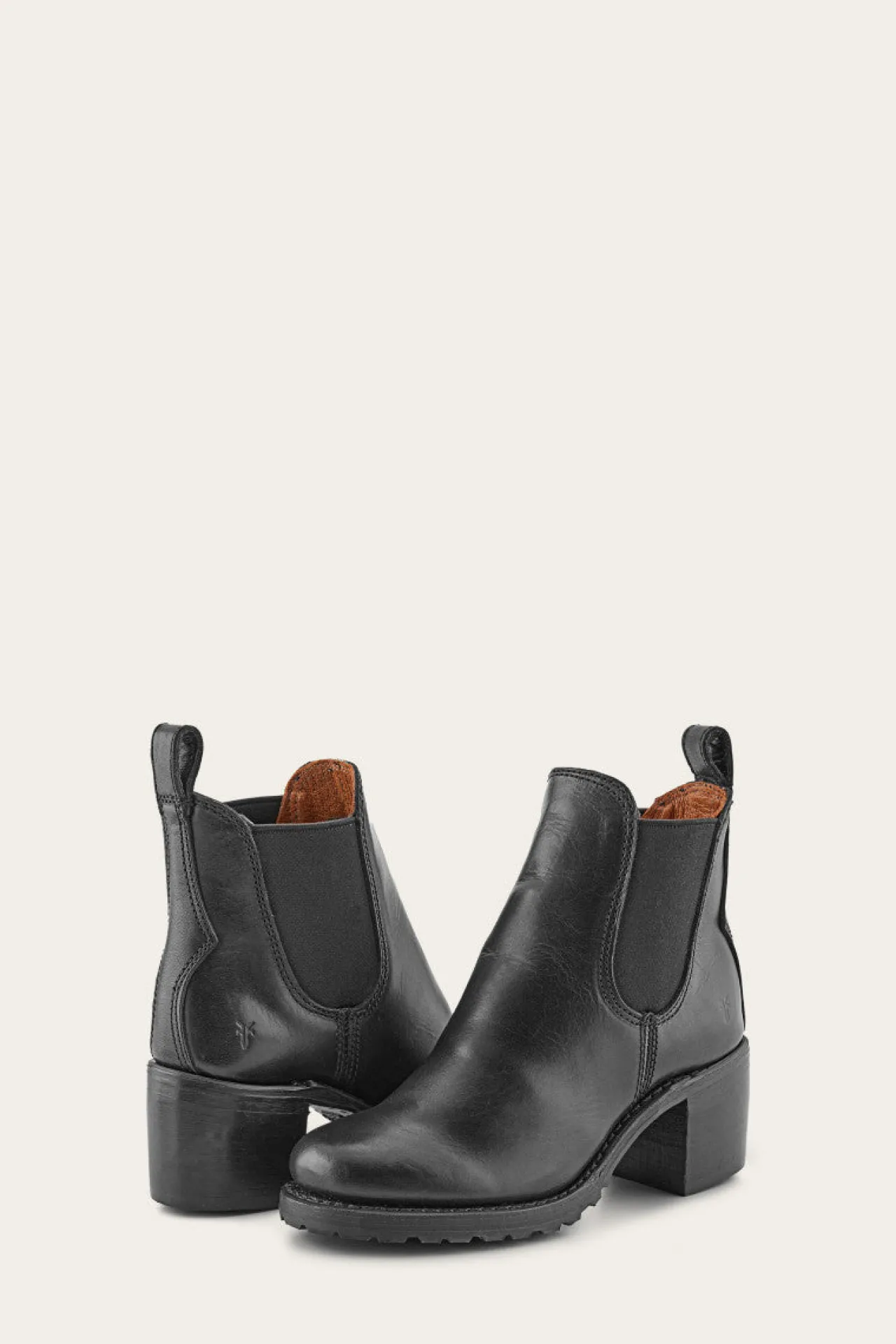 Frye Booties^Sabrina Chelsea