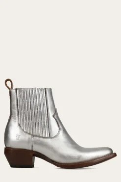 Frye Booties^Sacha Chelsea